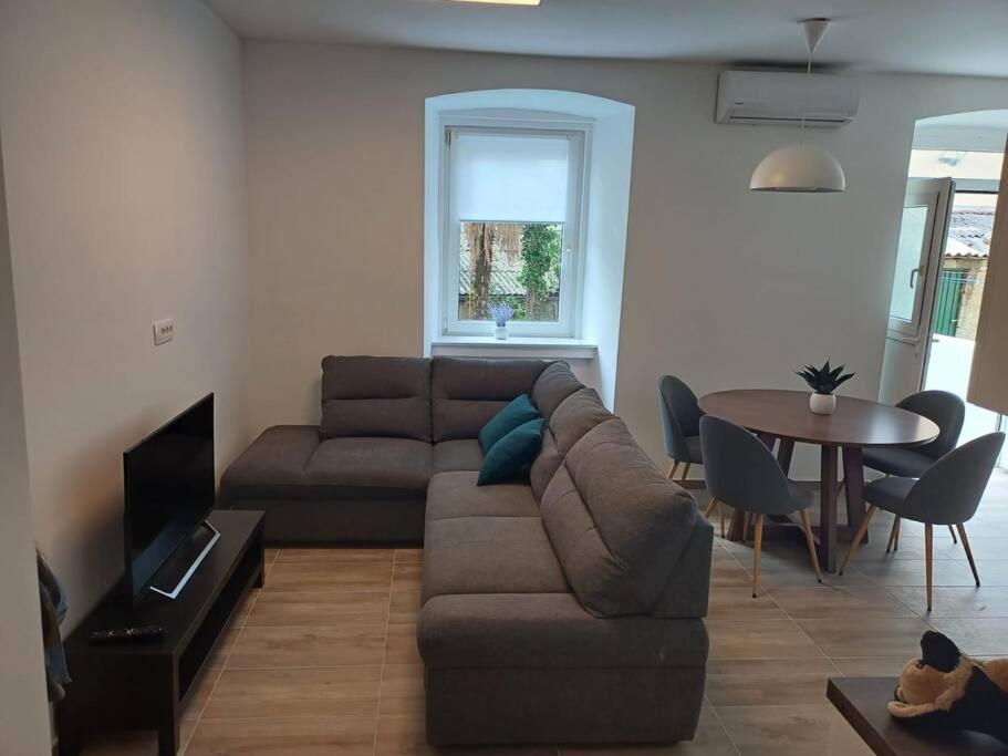 Central Vita Apartment Fiume Kültér fotó
